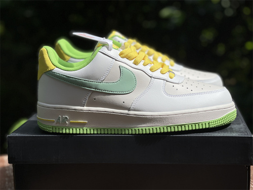 Air Force low_ white and green color scheme_ cwc-57994d6f